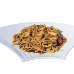 Spaghetti udon saltati con frutti di mare